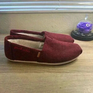 Toms Classic Slip Ons Burnt Henna Good Vibes Felt Wool Shearling